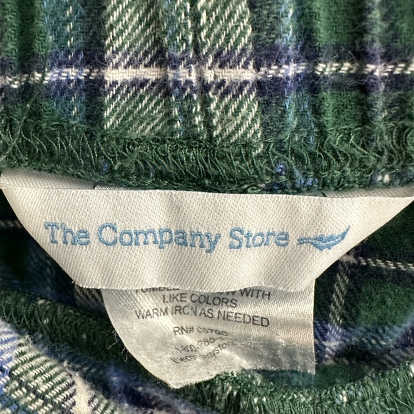 The Company Store Unisex Flannel Pajamas - Picture 7 of 8